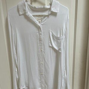 NWT Treasure & Bond Dobby Classic Shirt, Larger